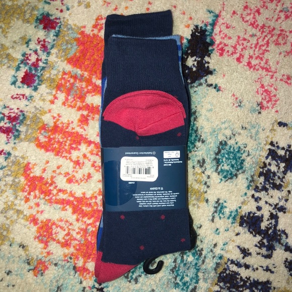 🧜🏼‍♀️3 for $15 item!🧜🏼‍♀️fashion crew socks - Picture 2 of 3